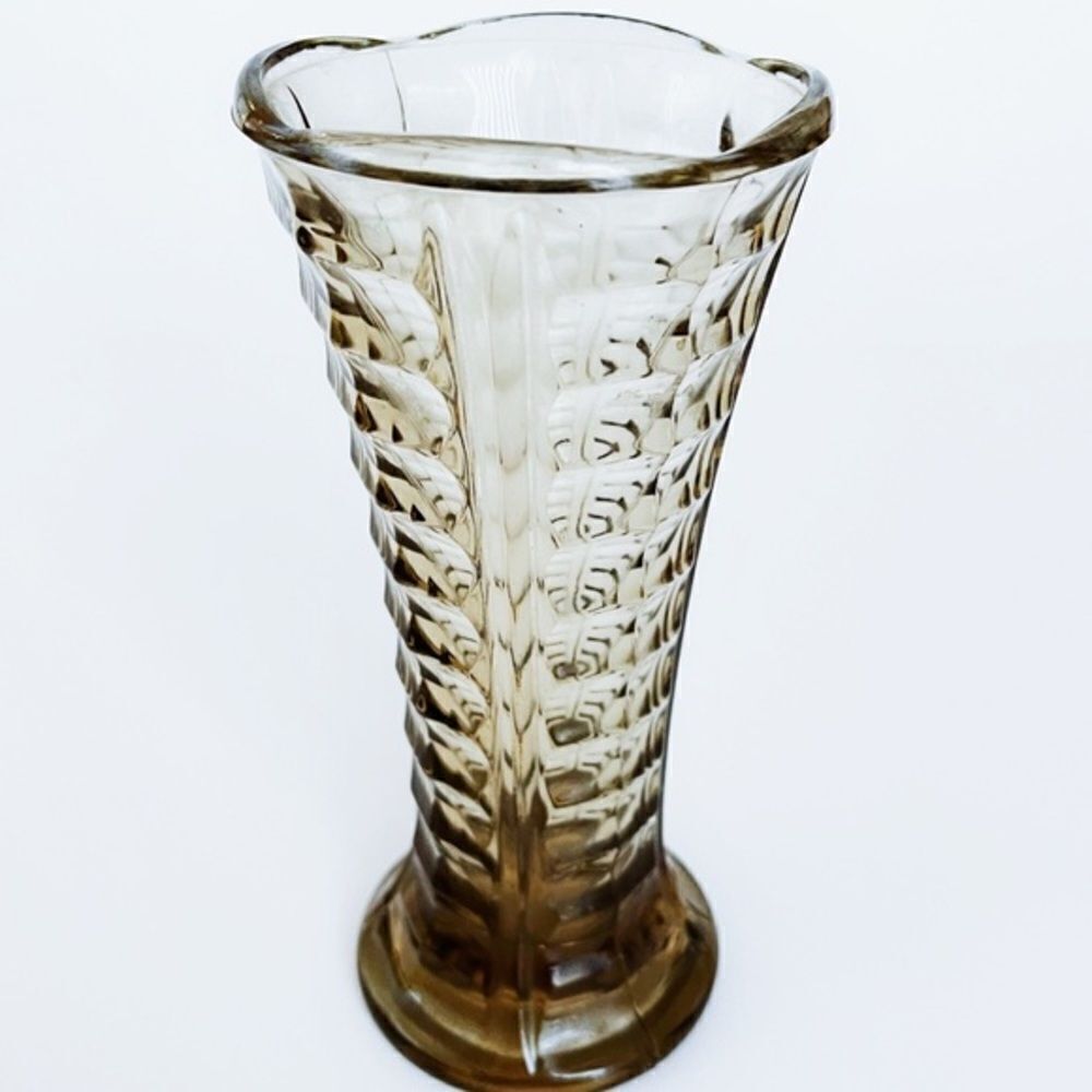 Vintage Fidenza Smokey Gray Glass Vase​ - Picture 6 of 10